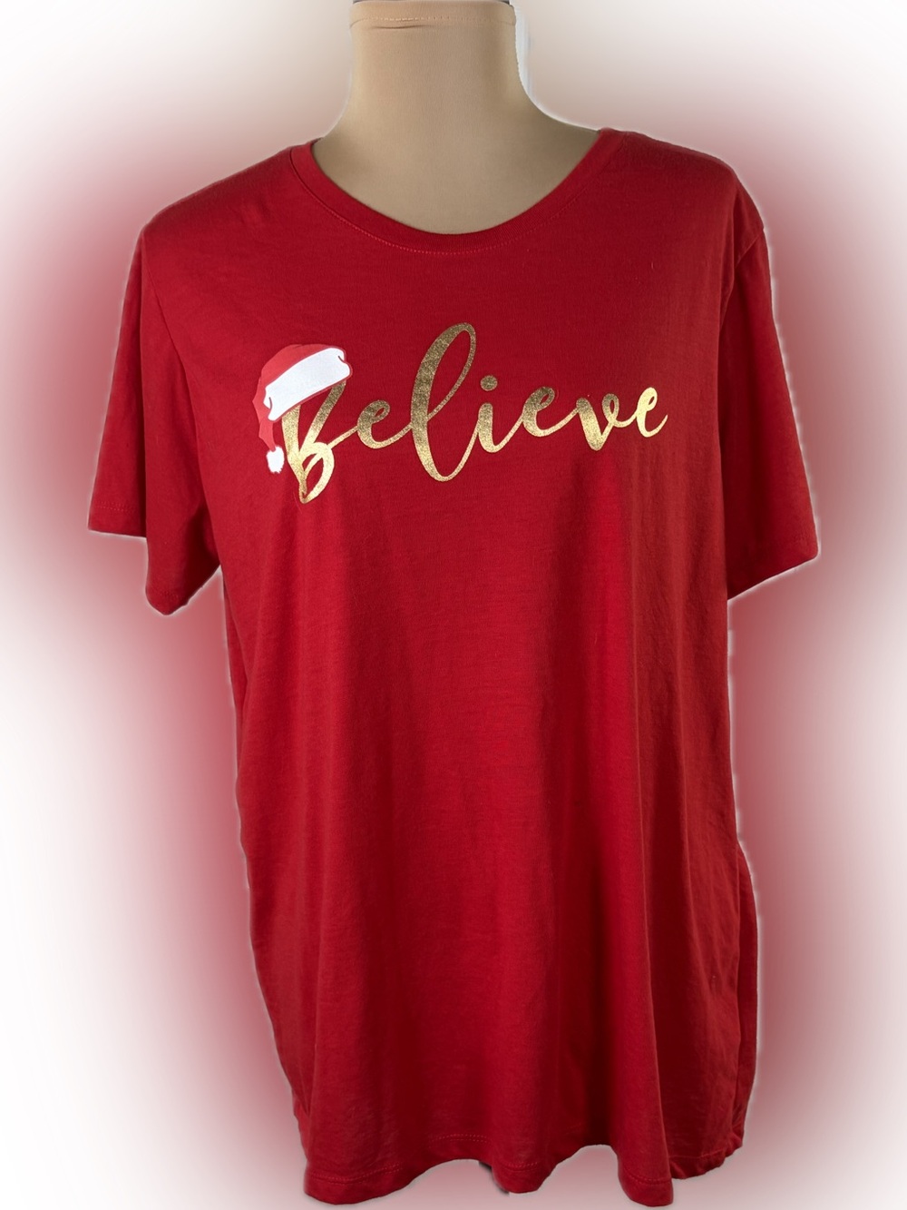 Holiday Time Red Crew Neck Tee with White Tag Print